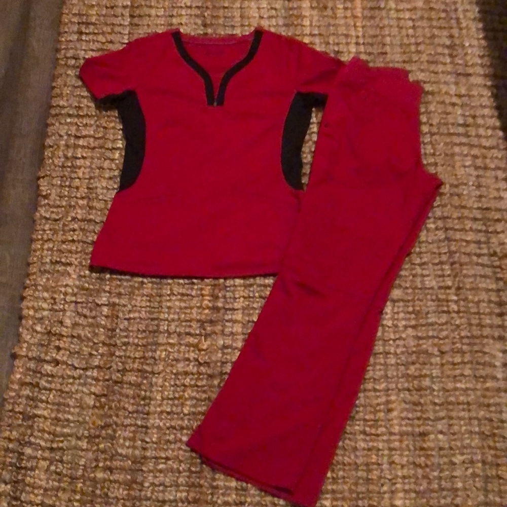 Healing hands scrub set